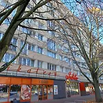 Apartament 8 Piętro Al Wyzwolenia